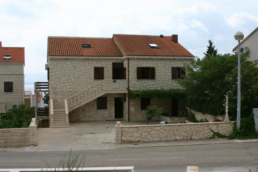 Apartmani Bezmalinovic Bol Exterior photo