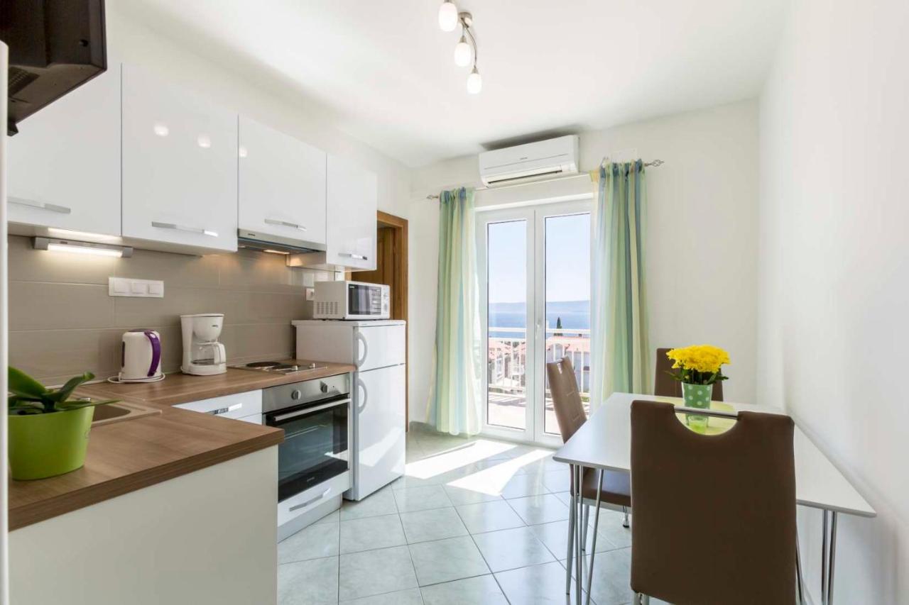 Apartmani Bezmalinovic Bol Exterior photo